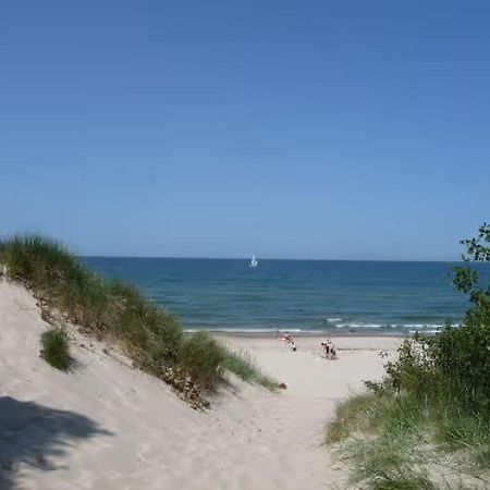 Bungalow Zur Boje, Bgl 19 Dranske Esterno foto